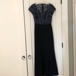 Theia navy/blue gown